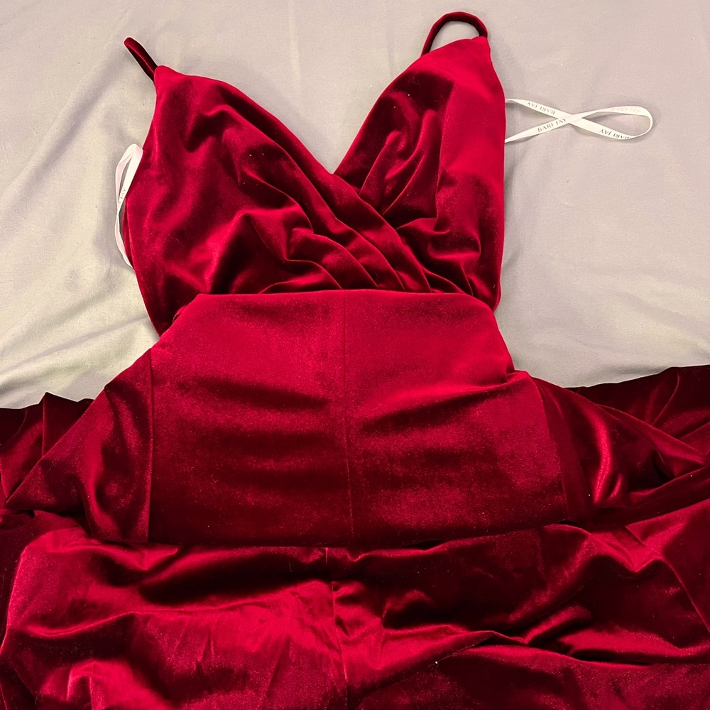 Mermaid style velvet burgundy dress